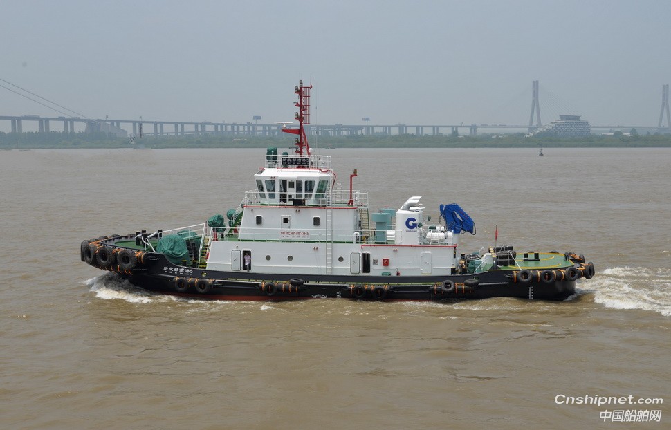 鎮(zhèn)江船廠順利交付2艘全回轉(zhuǎn)拖船