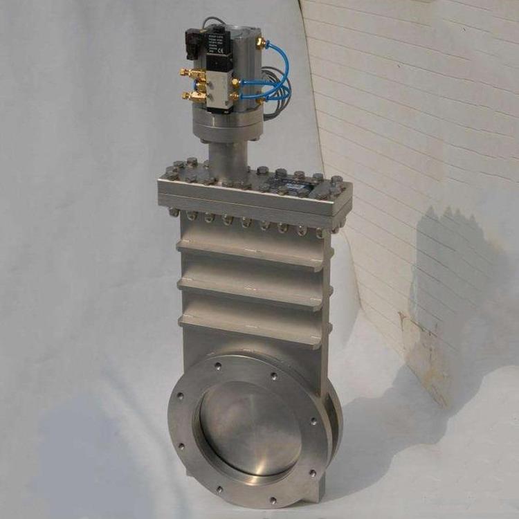 氣動超高真空插板閥實物圖