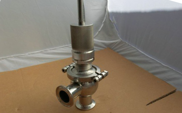 衛生級安全閥A81F實物圖2 衛生級安全閥A81F實物圖